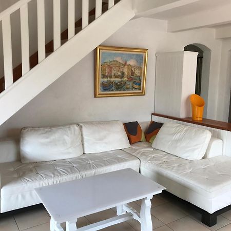 89 Le Grand Pin Apartment Sainte-Maxime Bagian luar foto