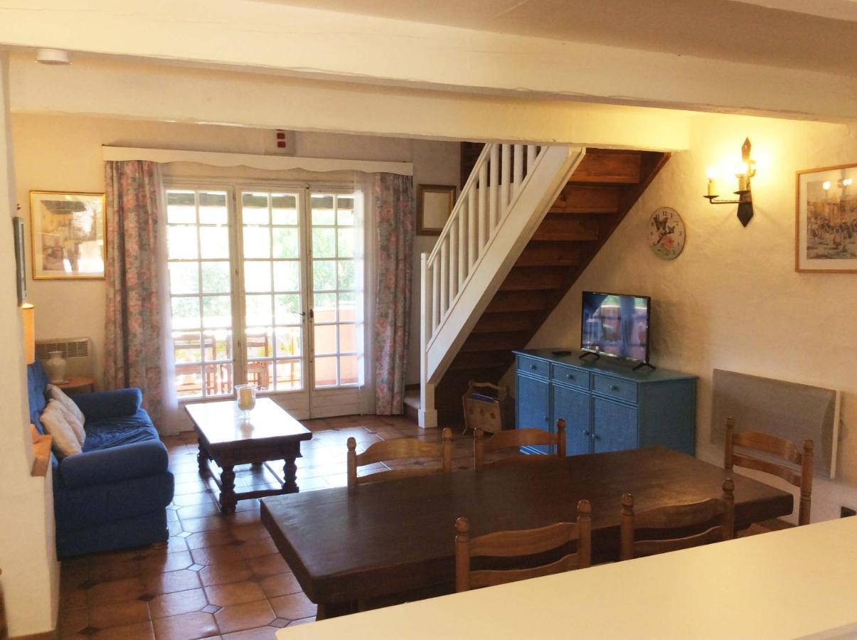 89 Le Grand Pin Apartment Sainte-Maxime Bagian luar foto