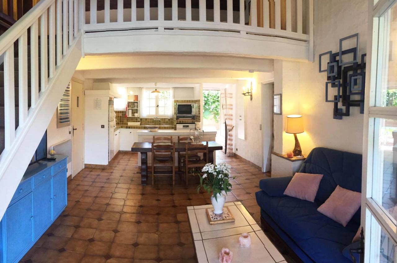 89 Le Grand Pin Apartment Sainte-Maxime Bagian luar foto
