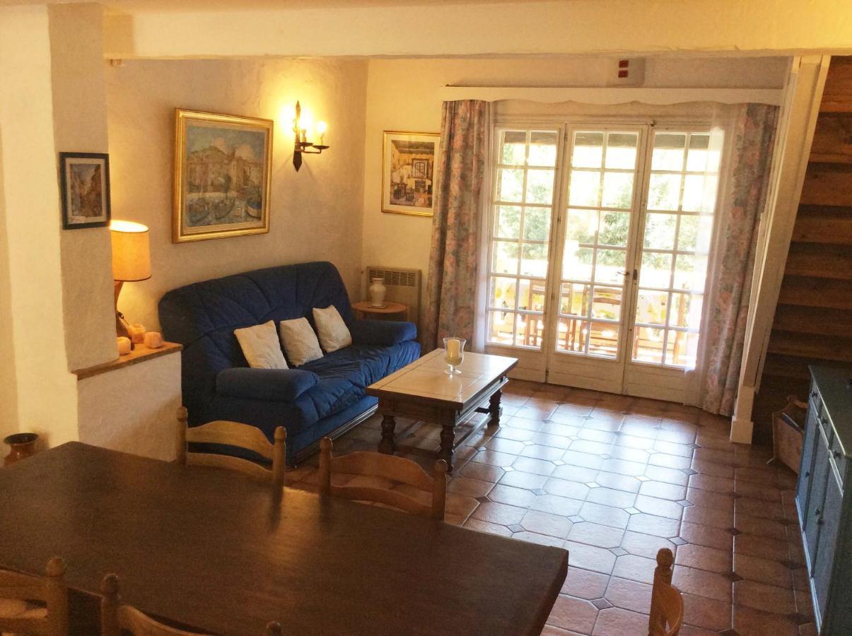 89 Le Grand Pin Apartment Sainte-Maxime Bagian luar foto