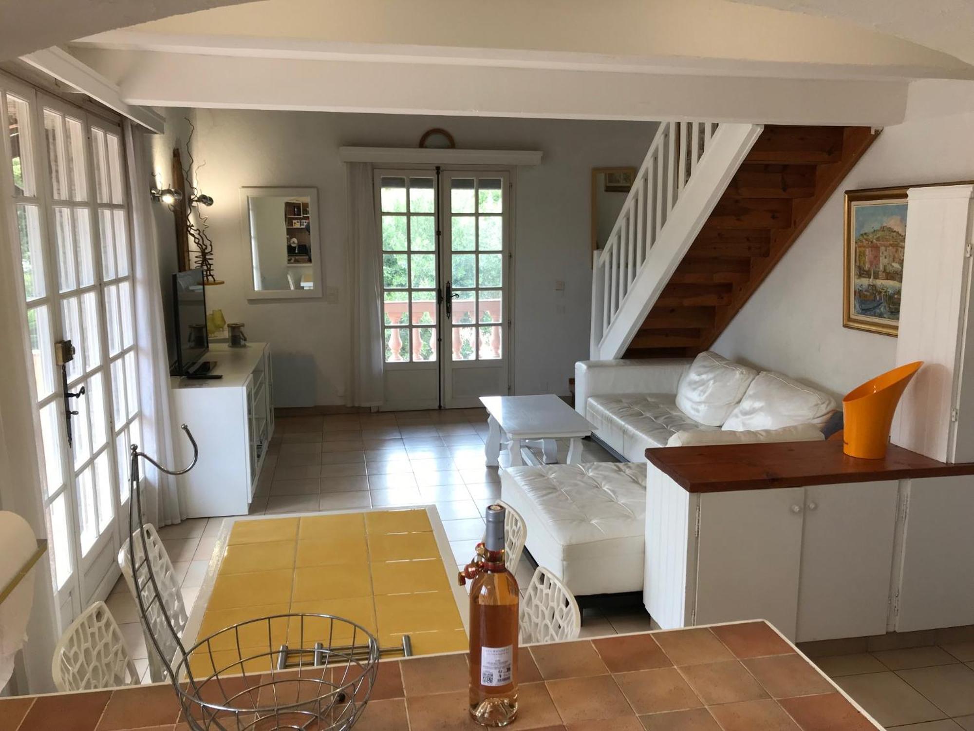 89 Le Grand Pin Apartment Sainte-Maxime Bagian luar foto