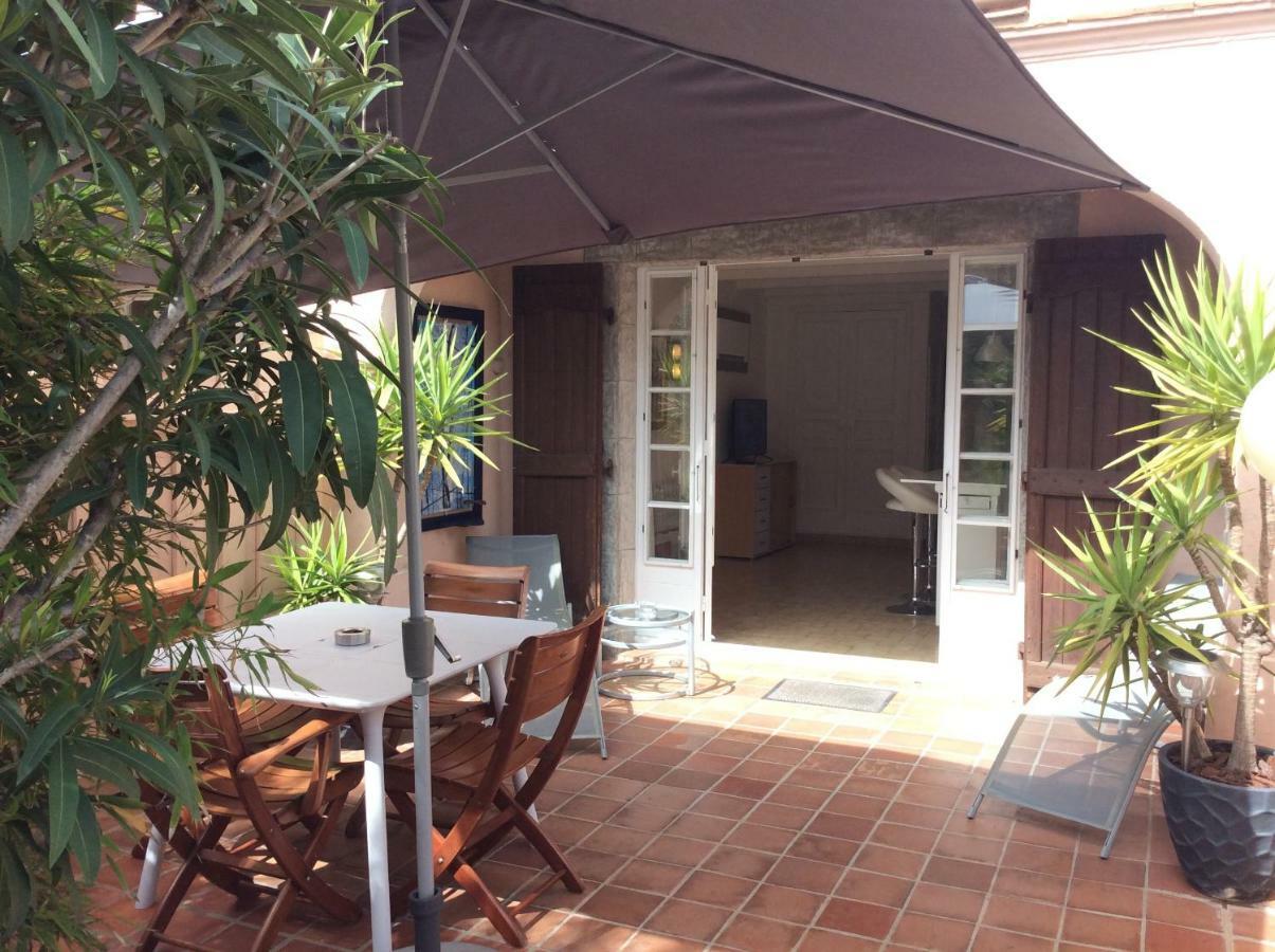 89 Le Grand Pin Apartment Sainte-Maxime Bagian luar foto